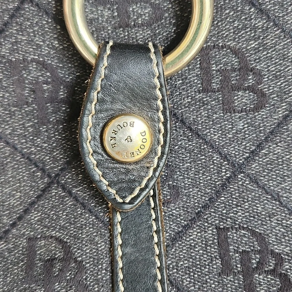 Dooney and Bourke ❤️ ring flap dark Grey canvas black leather shoulder bag - Picture 9 of 17